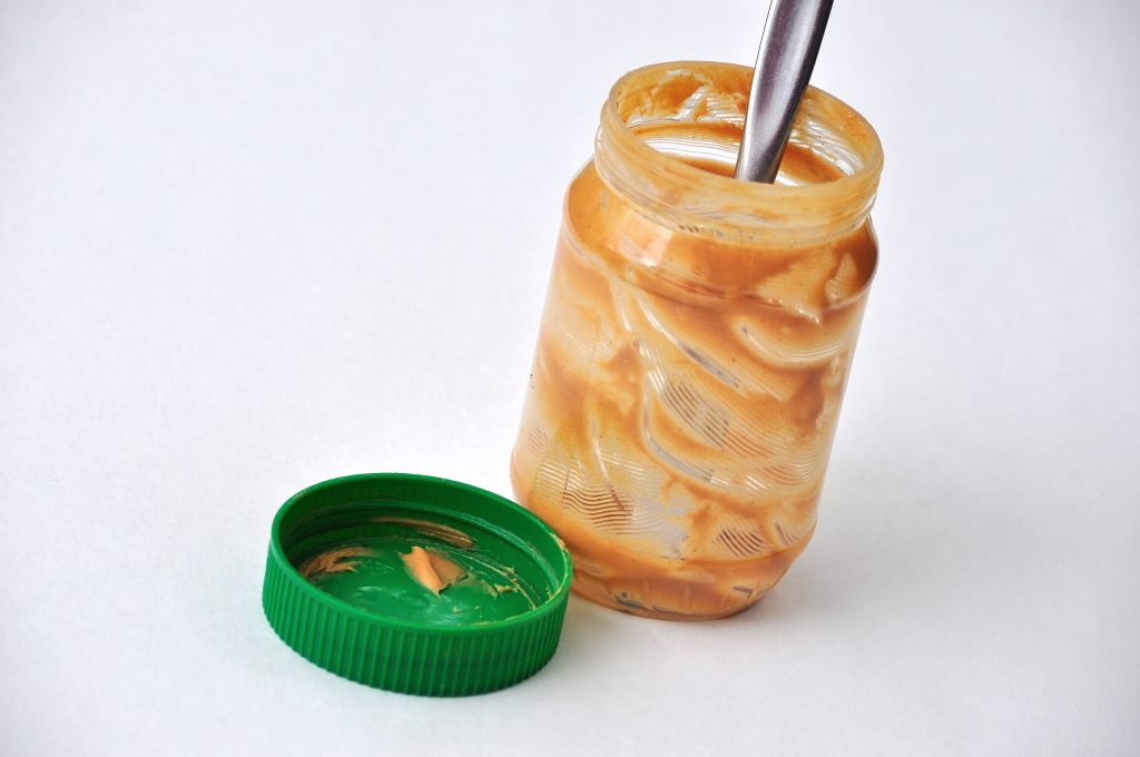 Rinsing Recyclables: Is It Worth It?